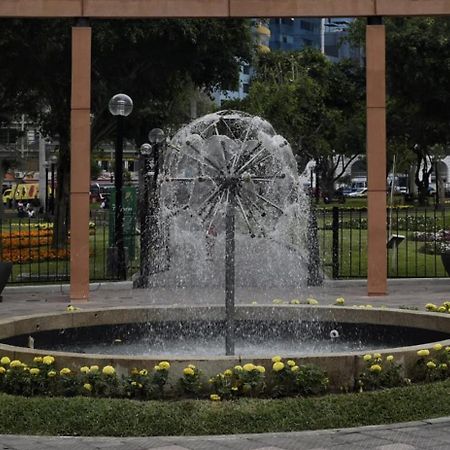 Ferienwohnung Hab Pequena Bano Compartido La Paz 4 Lima Exterior foto